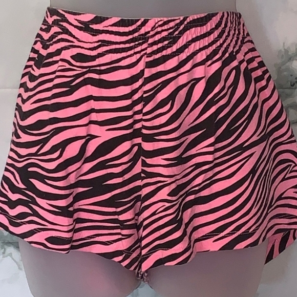 Pink & Black Zebra Large Shorts Athletic/ Sleep Short women's large L 11-13 - Picture 6 of 6